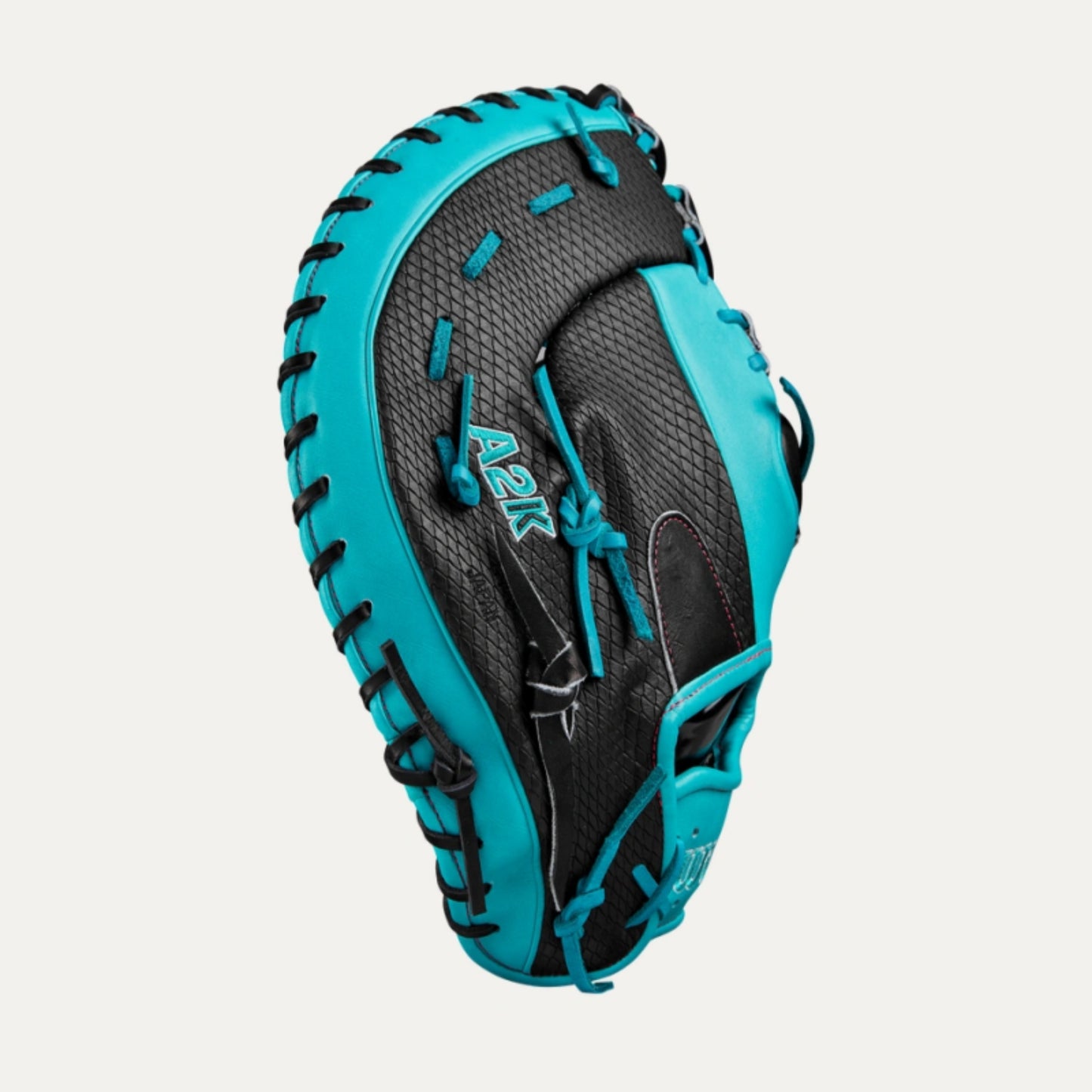 AquaEdge Pro Four-Bar Outfield Glove